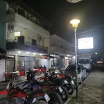 بيت ضيافة Nako Bar&restaurants 3*