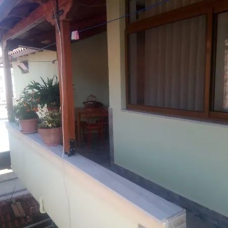 ゲストハウス Nako Bar&restaurants 3*