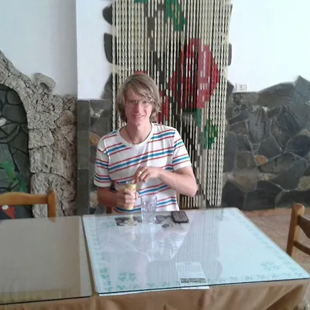 Nako Bar&restaurants Maison d'hôtes 3*