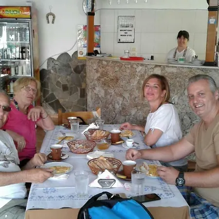 Nako Bar&restaurants Guest house *