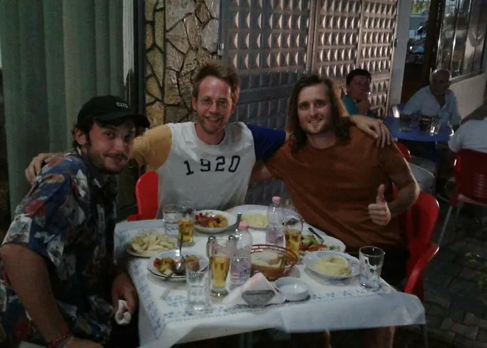 Nako Bar&restaurants 3*